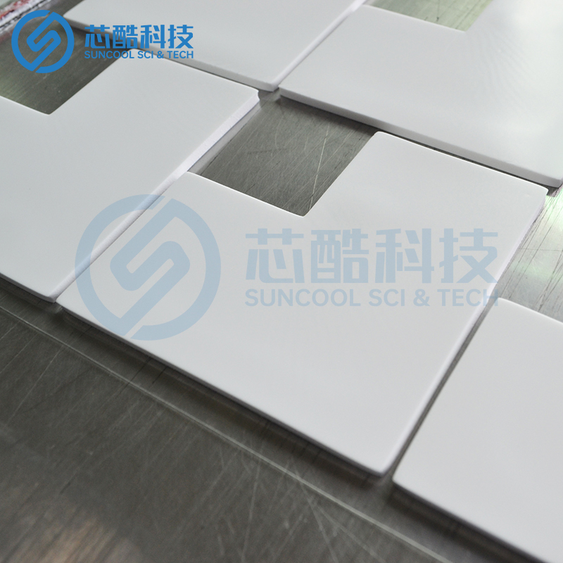 導(dǎo)熱硅膠片和導(dǎo)熱硅脂到底如何選擇呢？